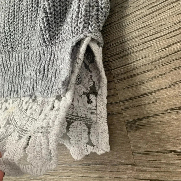 Pins‎ and Needles Oversized Lace Trim Knit Sweater - Gray - Size S - EUC - Picture 7 of 11